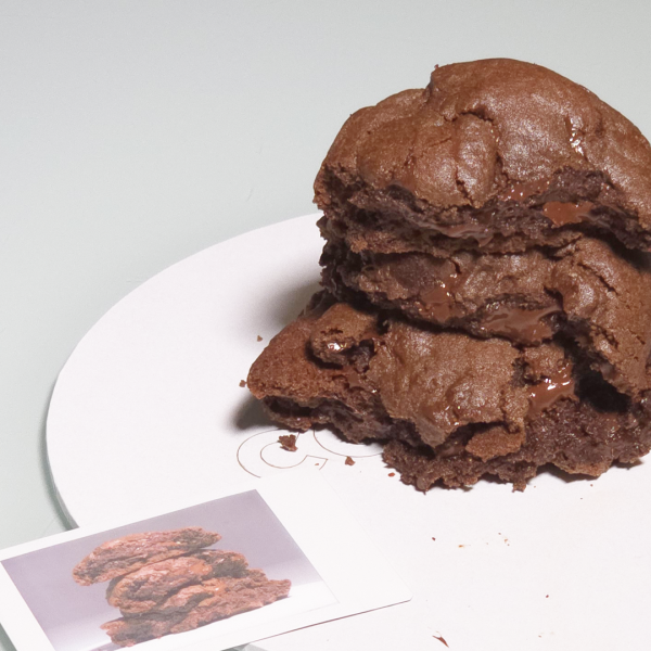 Chocolate Cherry Cookie Box